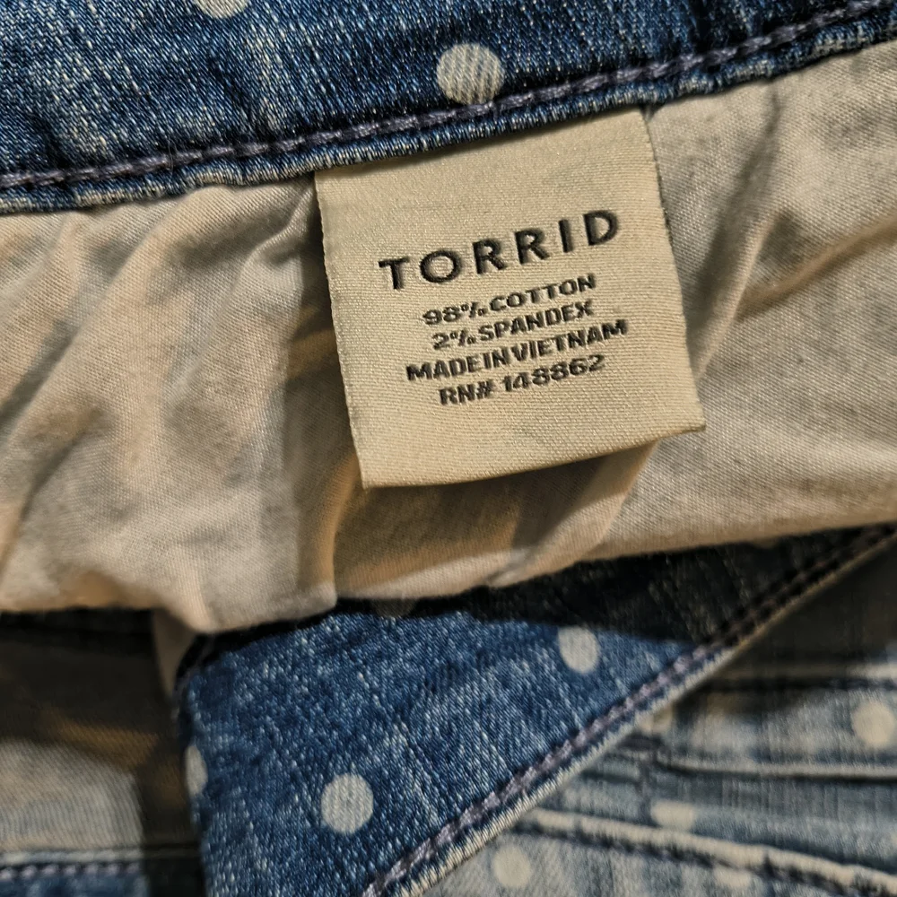 torrid Light Blue Polka Dot Denim Shorts - Picture 7 of 8